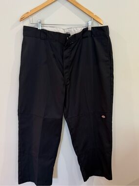 Dickies Loose Fit Work Pants – Black (40x27 Hemmed)